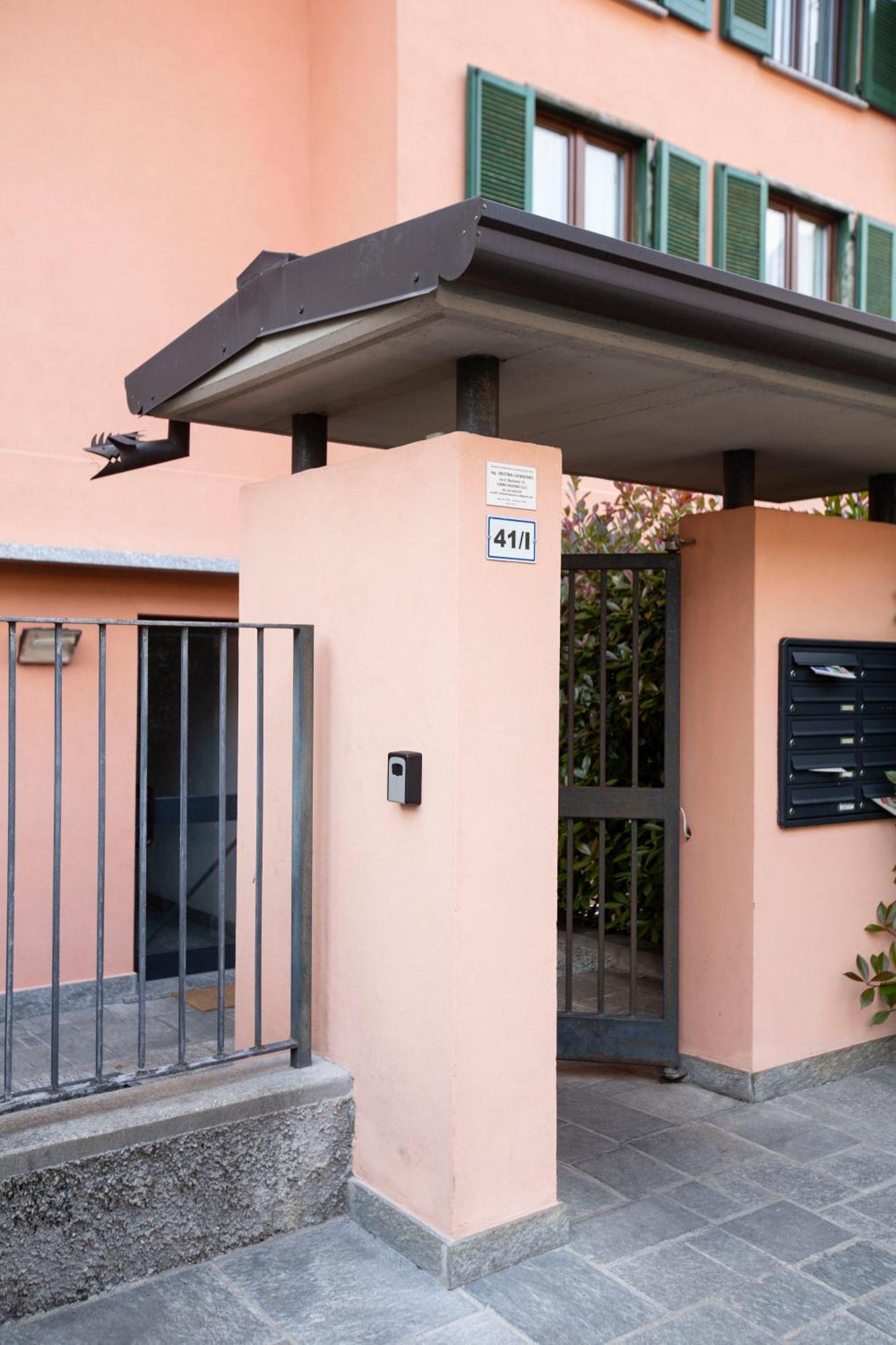Como Lake - Lakeside Bliss Mandello del Lario Exterior photo